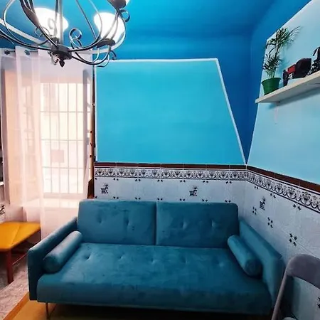 Апартаменты Apartamento Entero + Parking Gratuito Гранада
